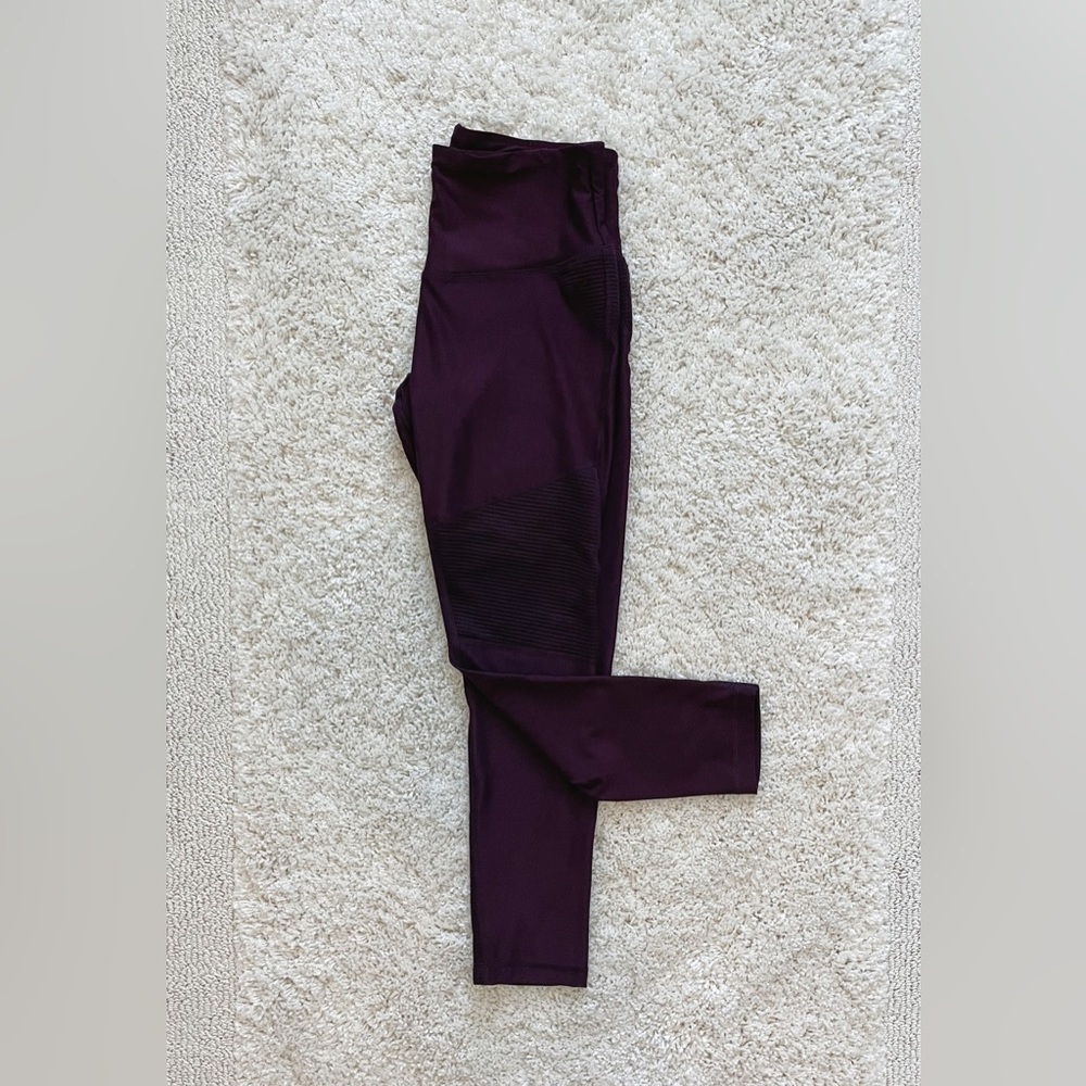 Vogo Athletica | Women's Purple‎ Athletic Leggings